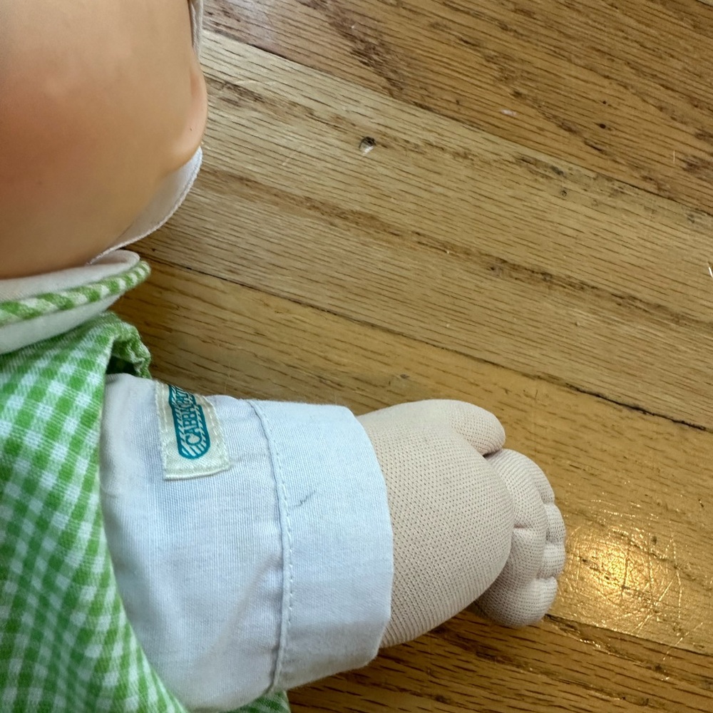 Cabbage patch doll - Picture 3 of 7